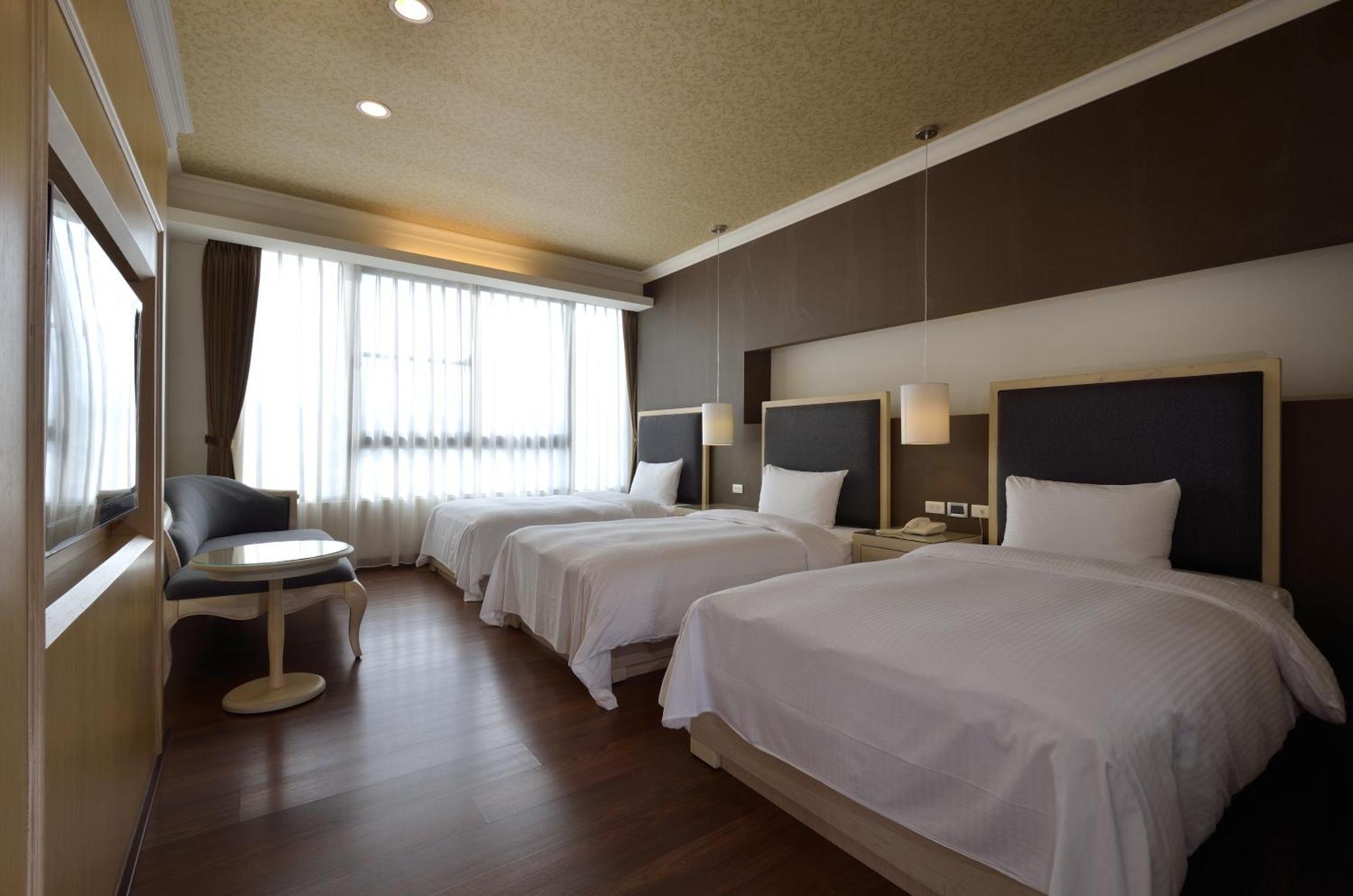 Hotel Modern Puli Oda fotoğraf