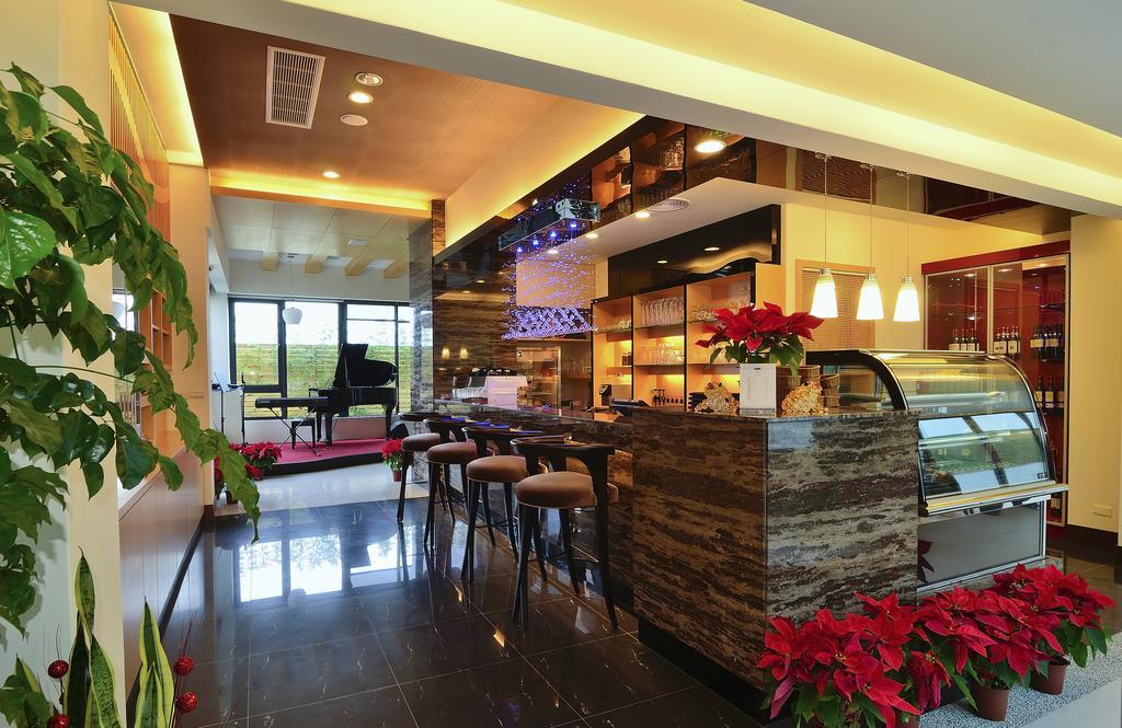 Hotel Modern Puli Dış mekan fotoğraf
