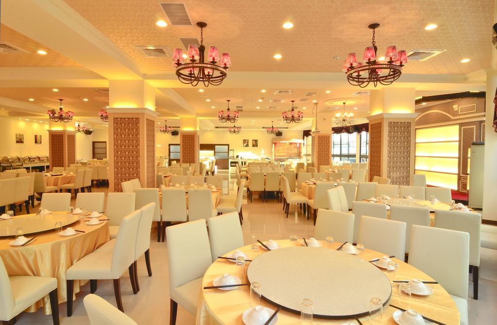 Hotel Modern Puli Dış mekan fotoğraf