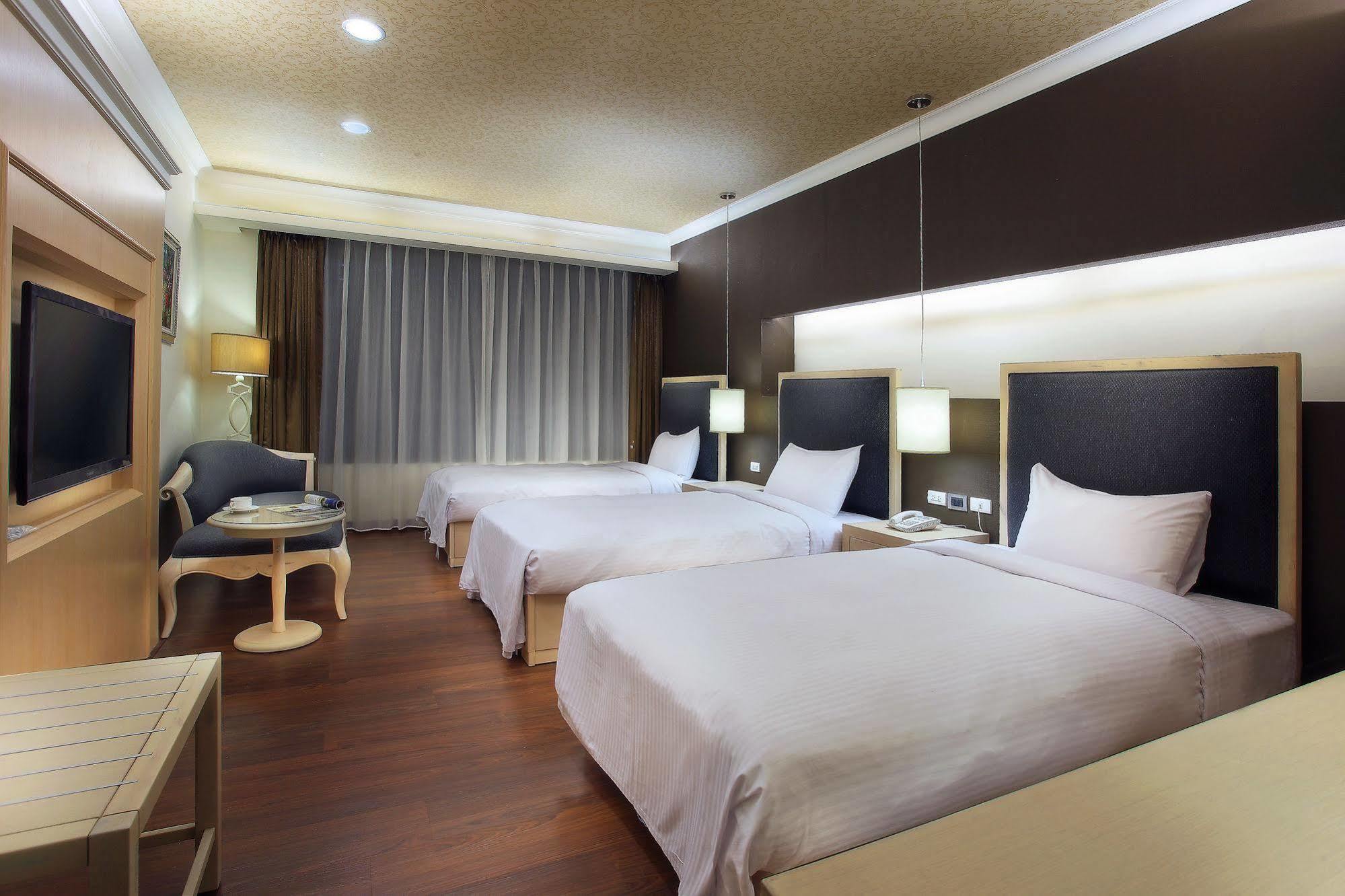 Hotel Modern Puli Dış mekan fotoğraf